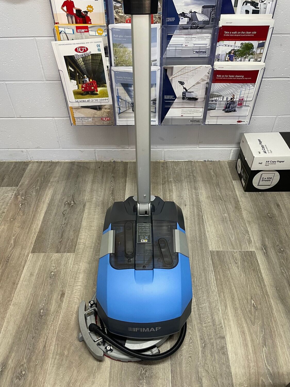 Fimap Genius Micro Scrubber, Hardly used,                Bargain at $1,499 +GST