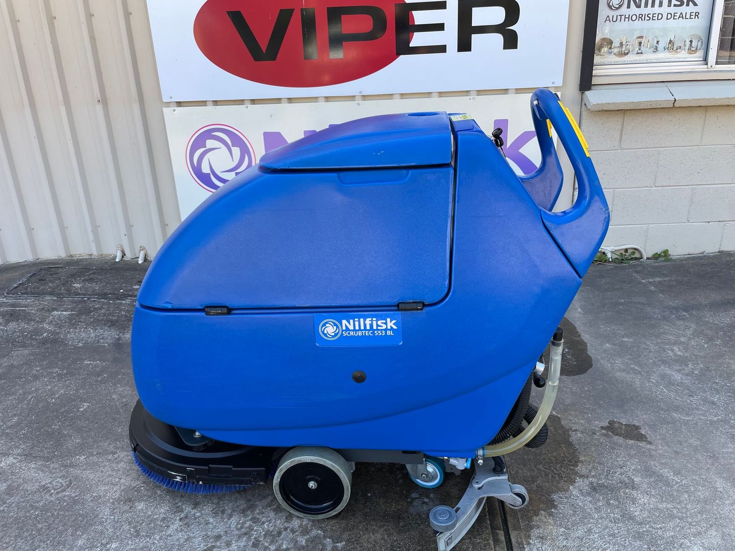 Nilfisk Alto 553 BL Scrubber
  Bargain $4,999 + GST