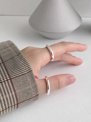 Sterling silver geometric minimalist band ring