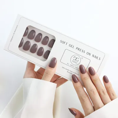 Press on nails