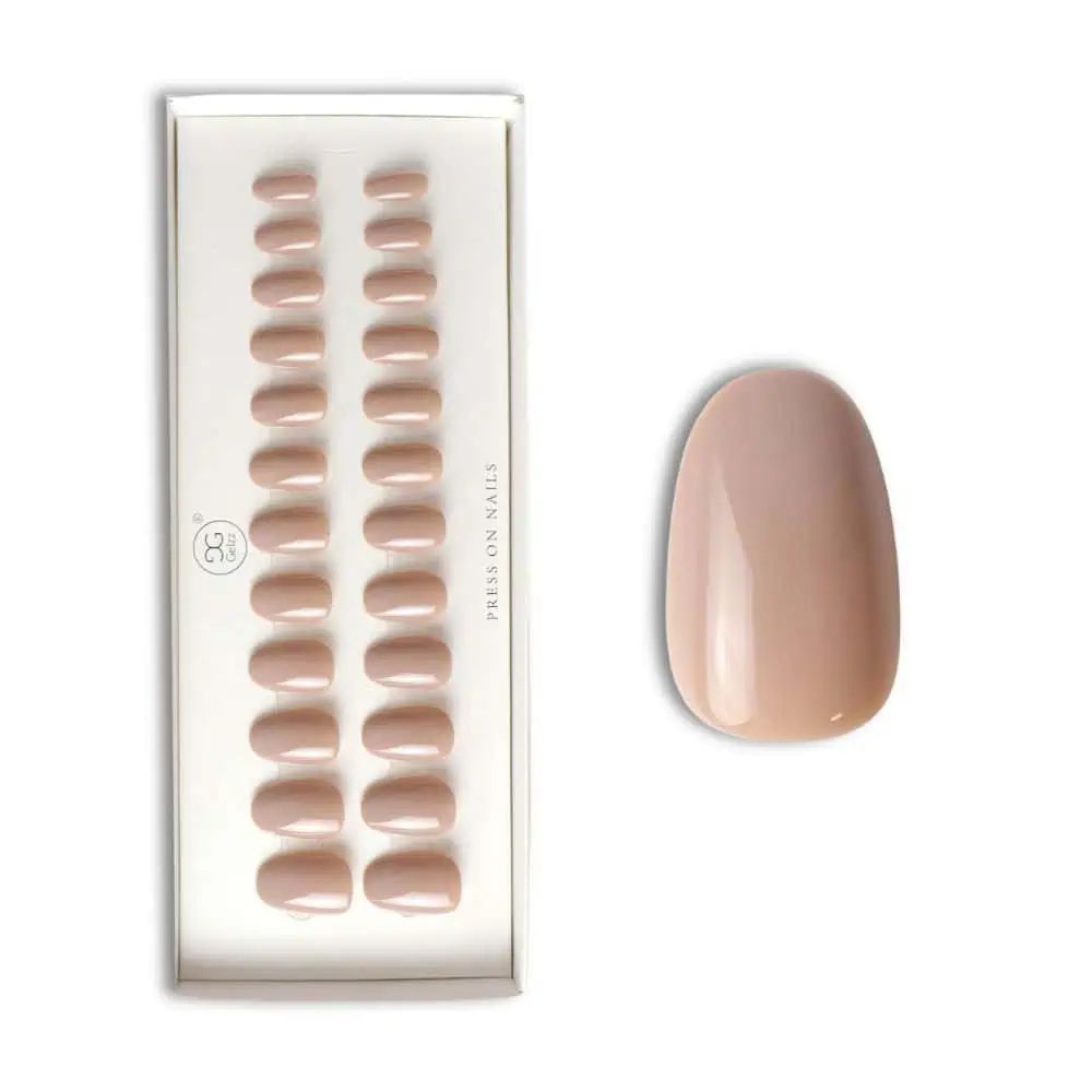 Cover latte press on nails  kl. 73