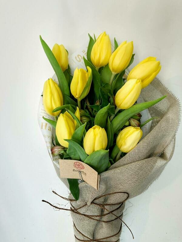 Decena de Tulipanes