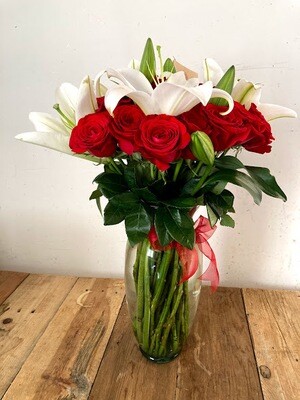 Baco - Jarrón de Rosas y Lilis