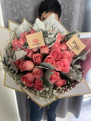 Clío - Bouquet de Rosas