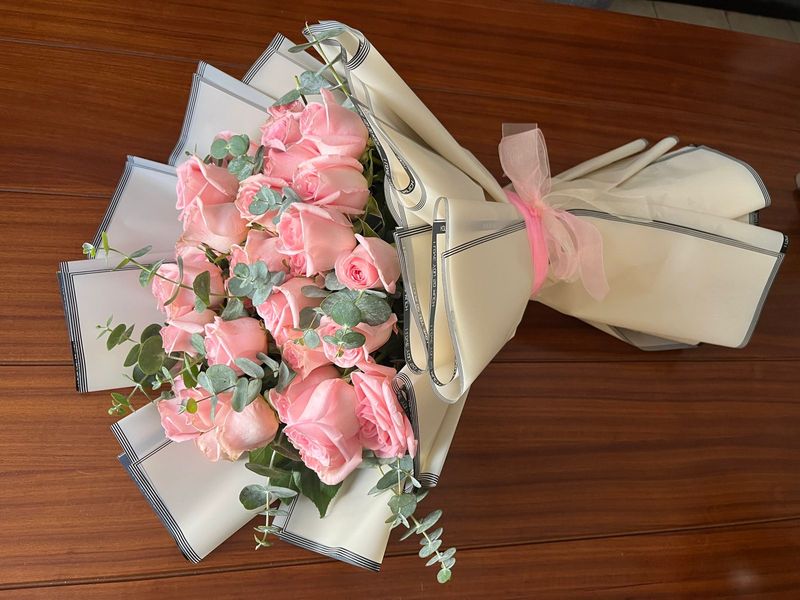 Bouquet de 50 Rosas decorado