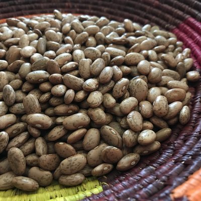 Donate a Christmas gift of 10kg dried beans to an artisan’s family