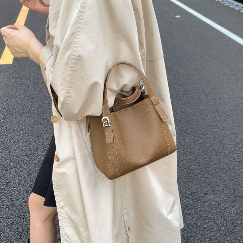 ​【預購】?百搭女神首選！韓系百搭PU荔枝紋子母包