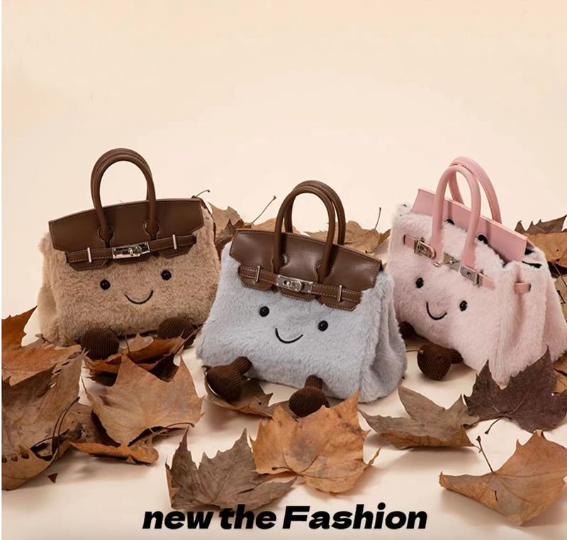 【預購】爆紅到明星都愛！這款翻玩 Jellycat 風格的 BK 包