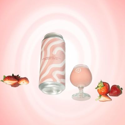 Mortalis - Strawberry Crème Saver Swirl Strawberry, Coconut, &amp; Cream Smoothie Sour 7%