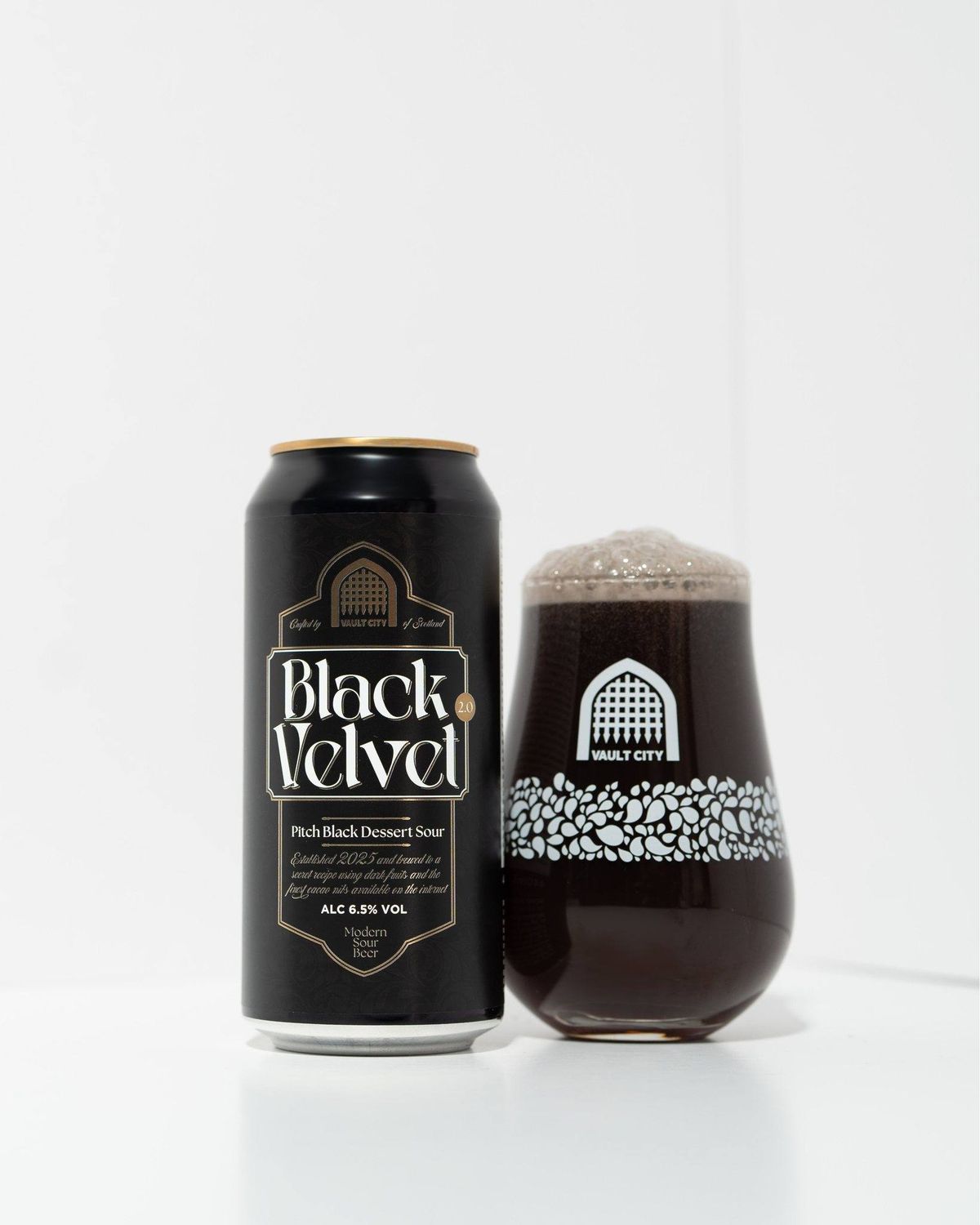 Vault City - Black Velvet 2.0 Pitch Black Dessert Sour 6,5%
