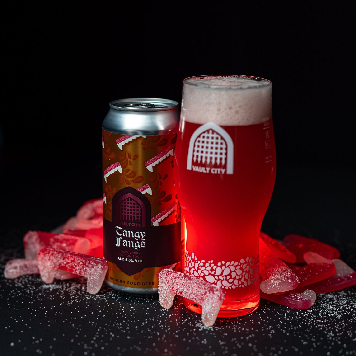 Vault City - Tangy Fangs Strawberry Session Sour 4.6%
