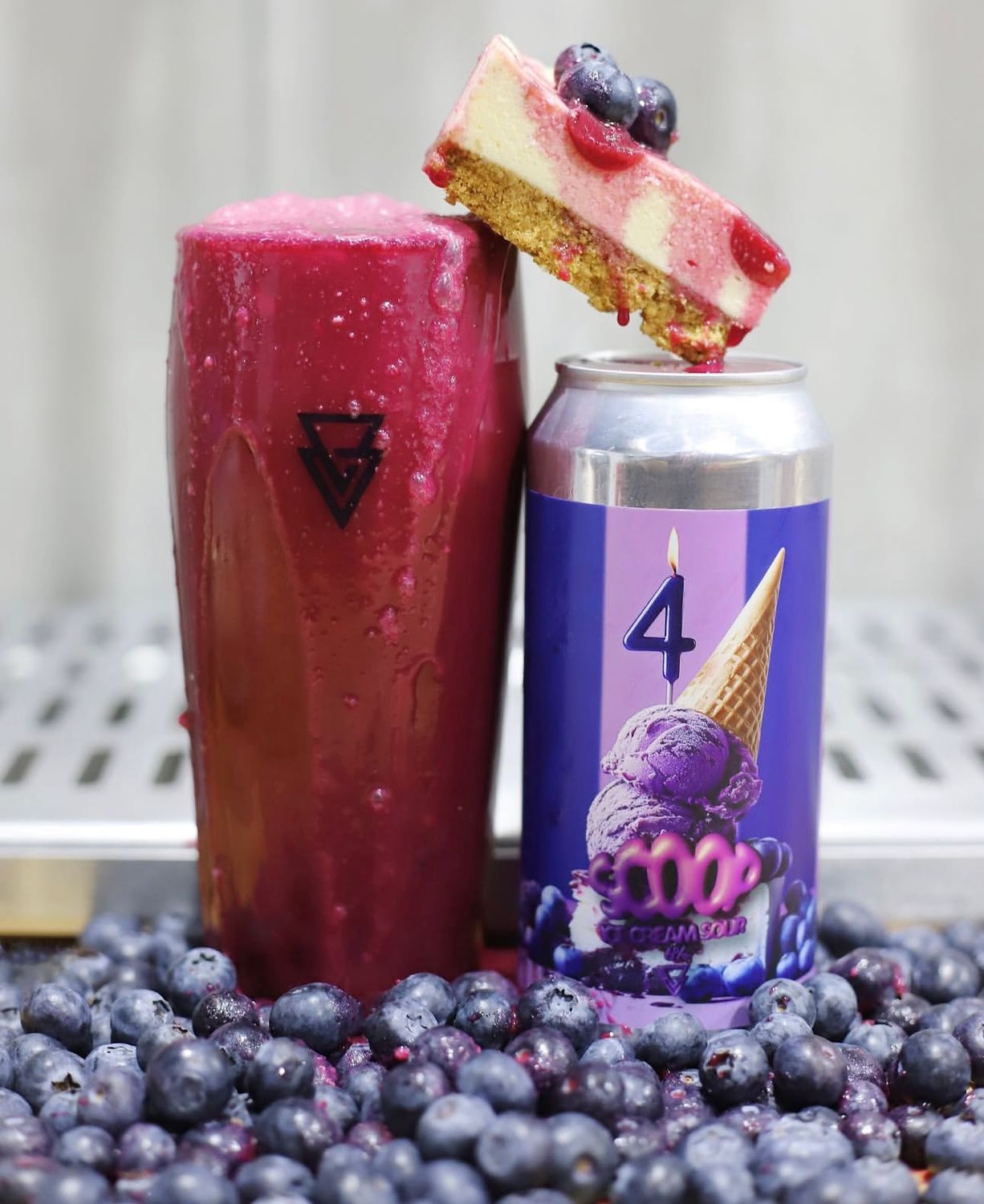 Azvex - SCOOP Blueberry Cheesecake Ice Cream Sour 6% PRE-ORDER