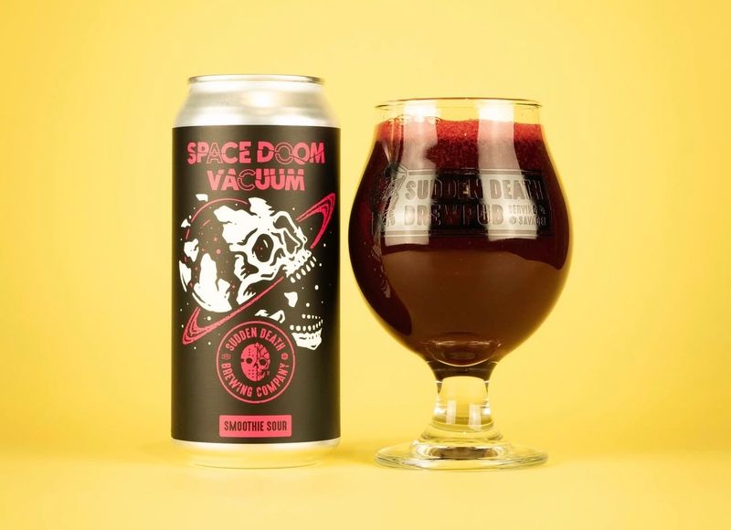 Sudden Death - Space Doom Vacuum Blackcurrant, Sweet Cherry, Sour Cherry Smoothie Sour 5% ​​