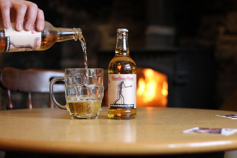 Ross on Wye Cider - Headless Man Cider Oak Barrel Medium Still Cider 6%