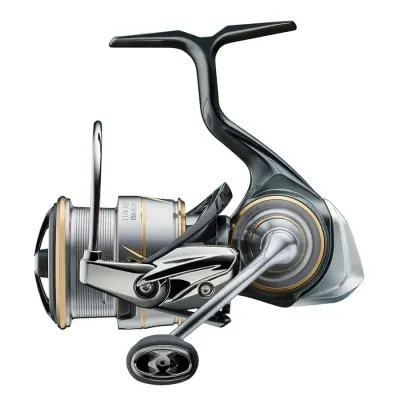 DAIWA LUVIAS LT 3000D-C
