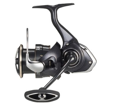 DAIWA FREAMS LT 5000dcxh