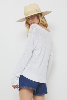 V Neck Pullover
