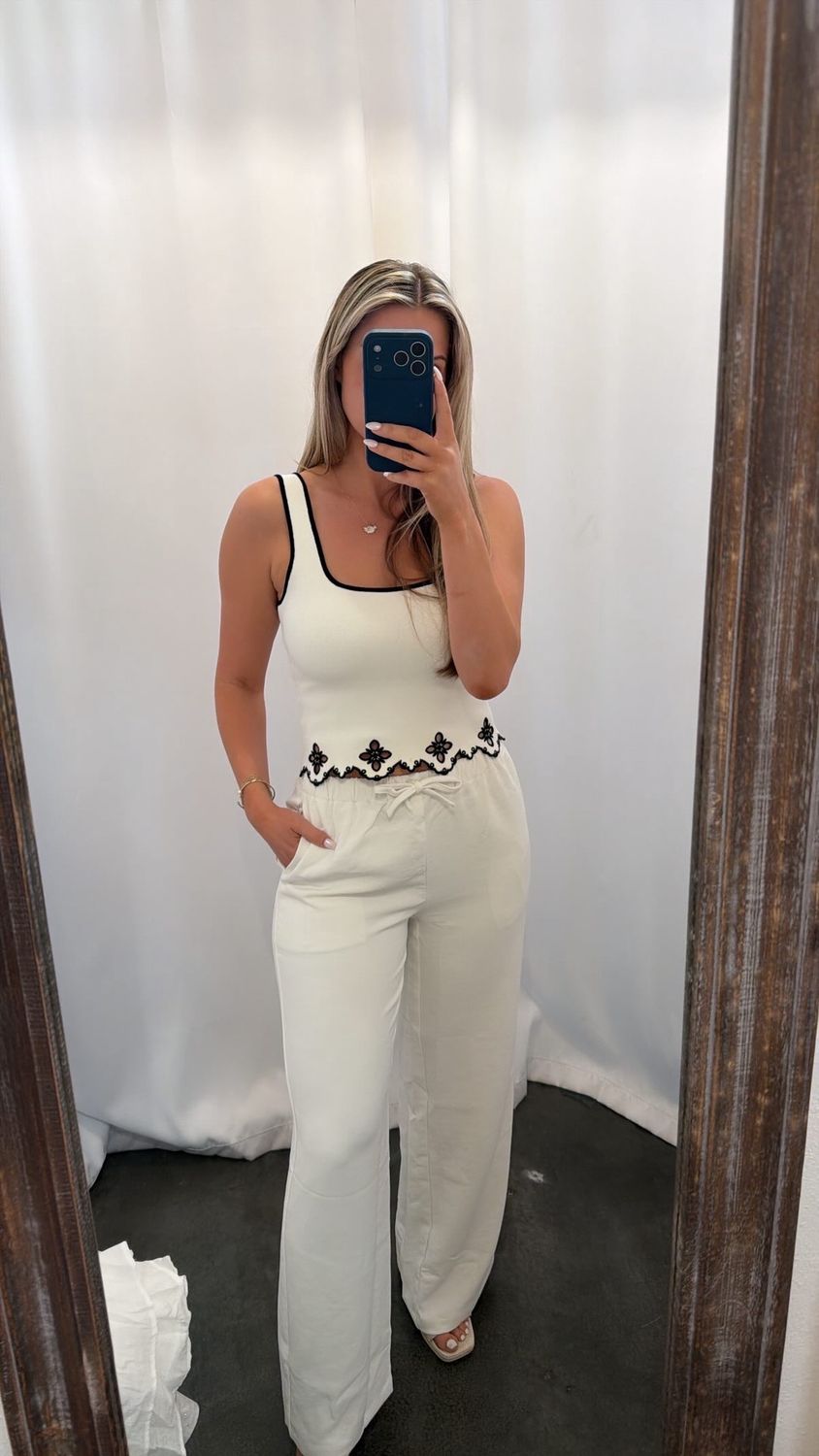 Relaxed Tie-Waist Wide Leg Pant