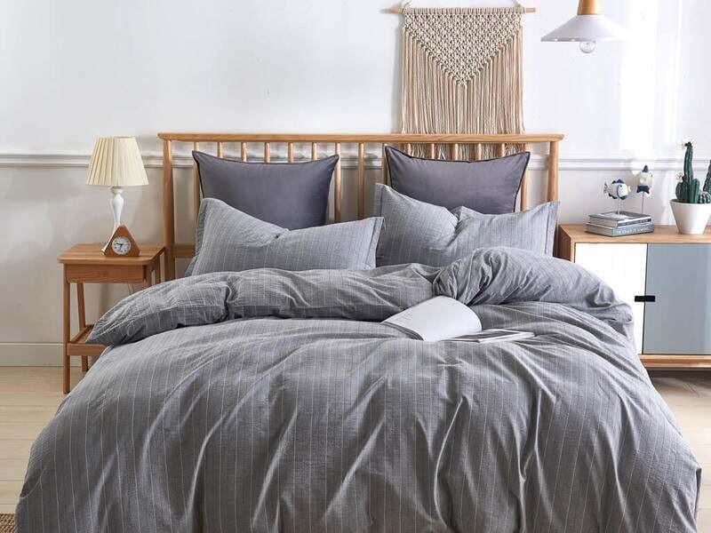 Duvet Cover Daniadown Pinstripe Grey Queen w / Pillow Cases