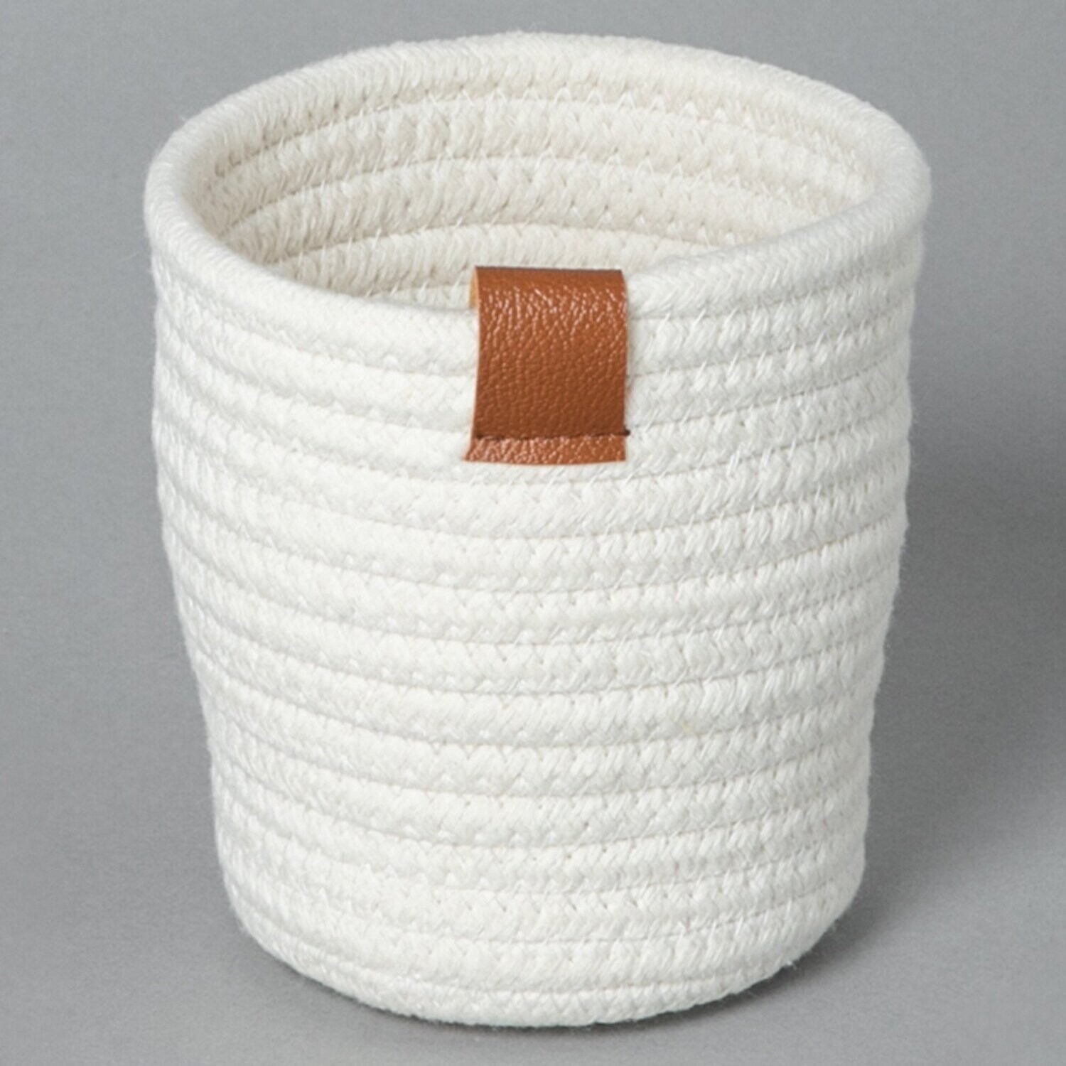 Planter Cathay White Cotton Rope 5.25” D 08-1978