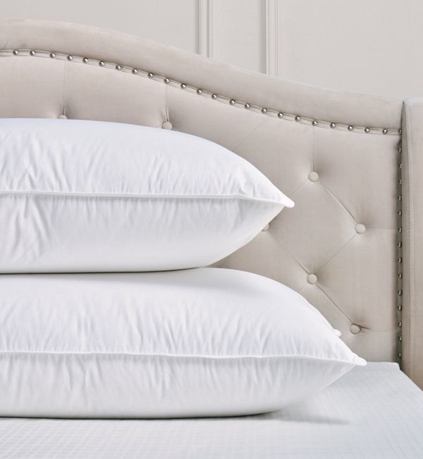 Pillow Cuddledown Brome Queen