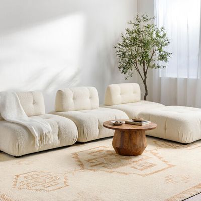 Rugs Surya Solana 5’3” x 7’ BOO2301-537