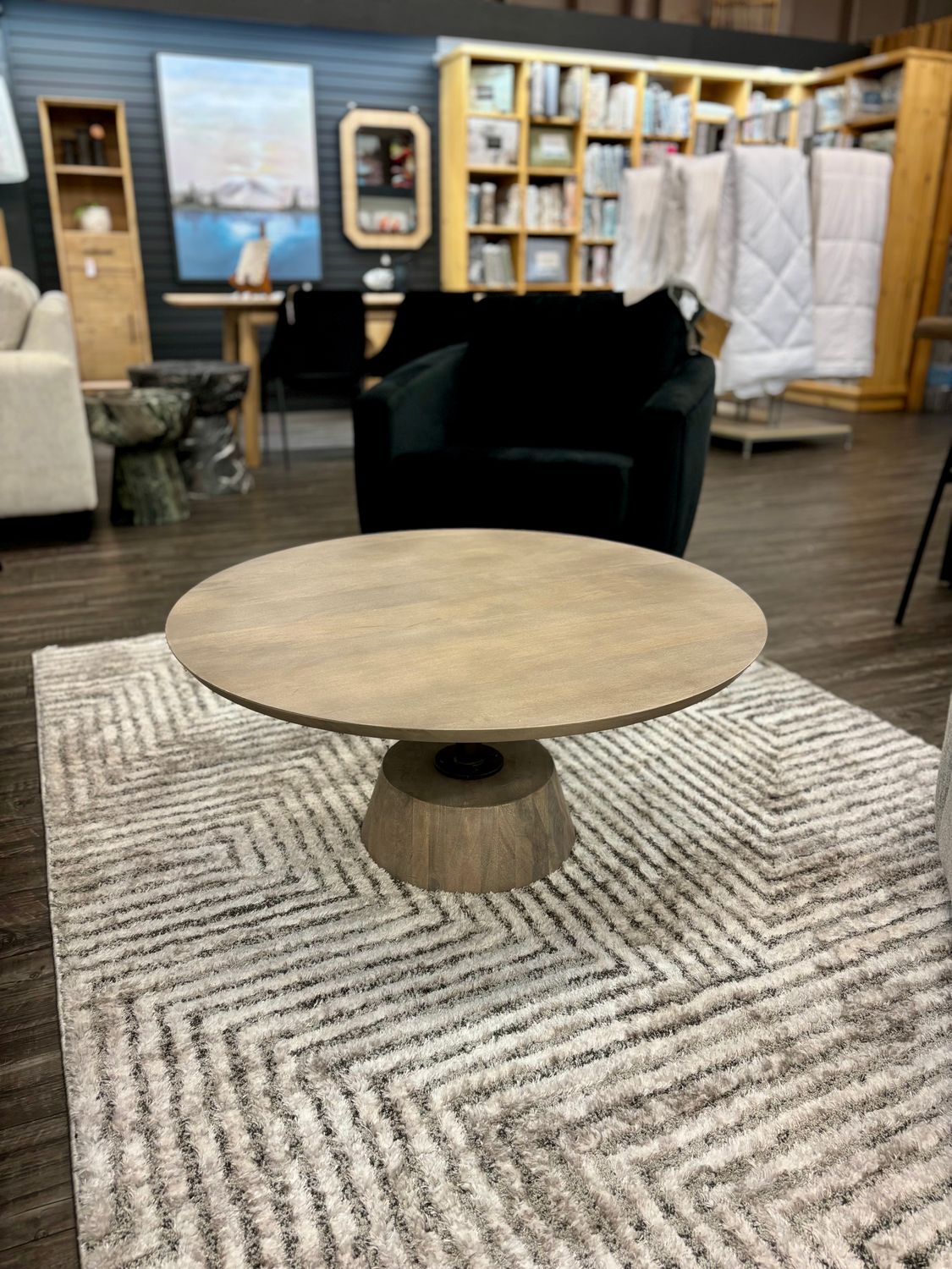 Mercana Coffee Table Maxwell Round 69203