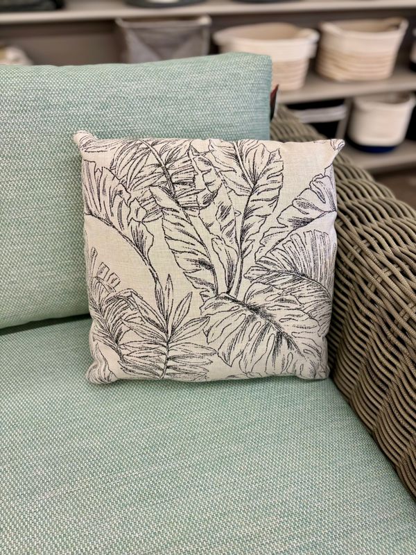 Cushions Ratana 16” Outdoor CU01216 Calm Graphite Light Side FO7166