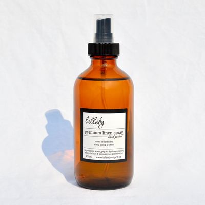 Island Soap Co Linen Spray Ocean Side 235 ml Island Soap Co Linen Spray Ocean Side 235 ml