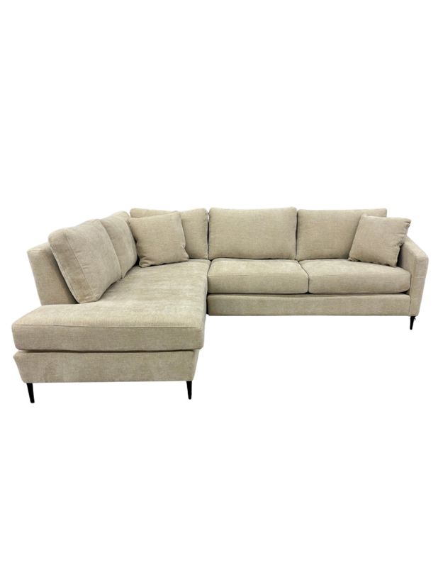 Stylus Ciera Sectional Levi Biscotti (15) 2PC