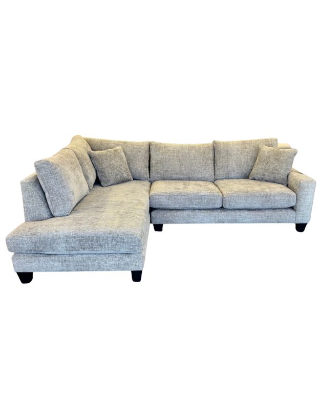 Stylus Bronx Sectional Husky Earth (15) 2PC