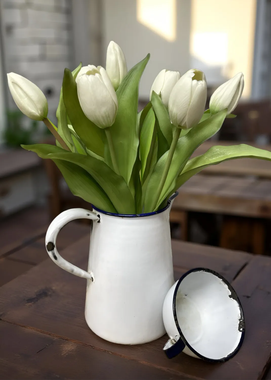 Flowers TriW White Dynasty Tulip 12" 10170W