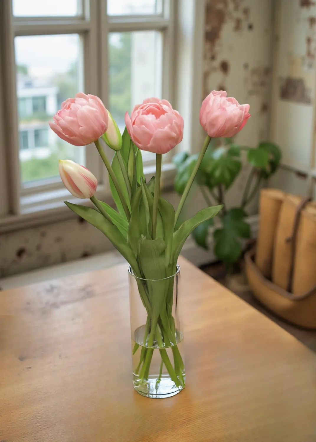 Flowers TriW Pink Avant Tulip 15 Flowers TriW Pink Avant Tulip 15" 10195PK