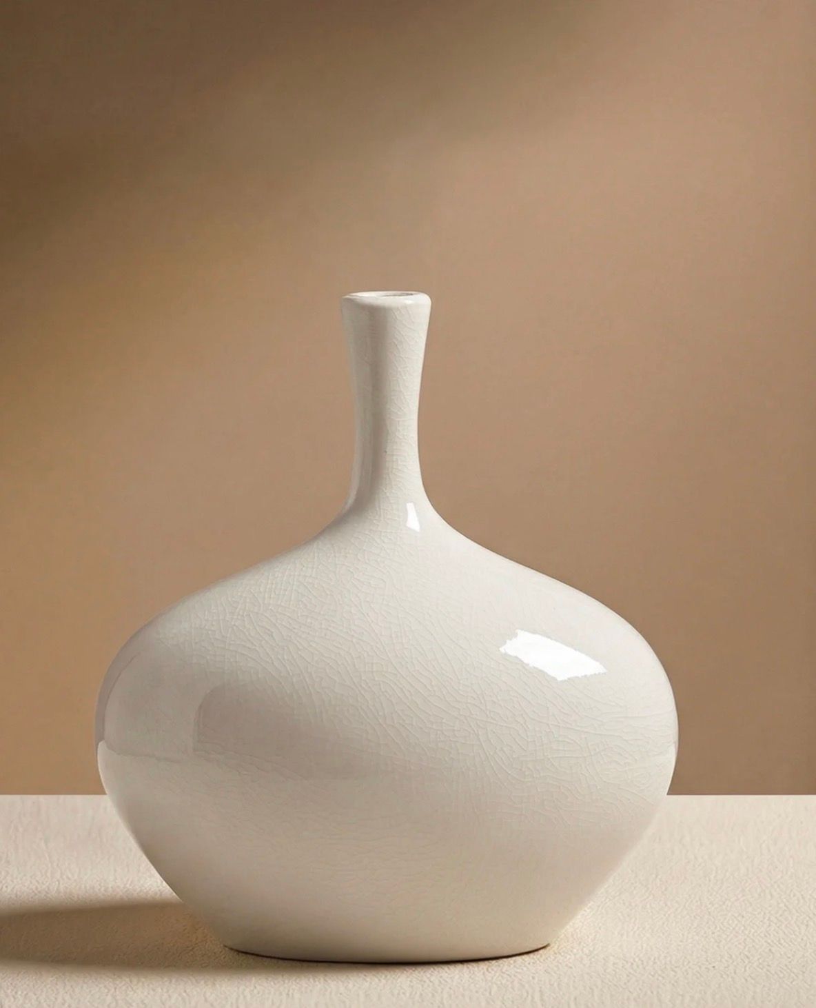 Vase T&T White Crackle Ceramic 8.25" 904249C