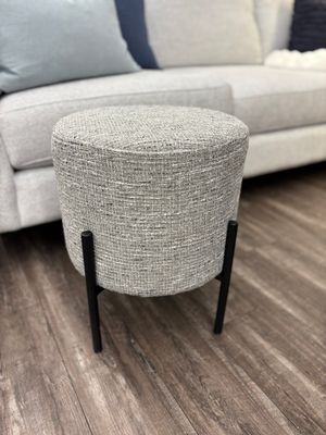 Stylus Peggy Ottoman Desert Spring Stone (15) Stylus Peggy Ottoman Desert Spring Stone (15)