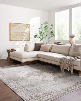 Rugs Surya Fifth Ave 5'3 x 7'6 FIF2303-575