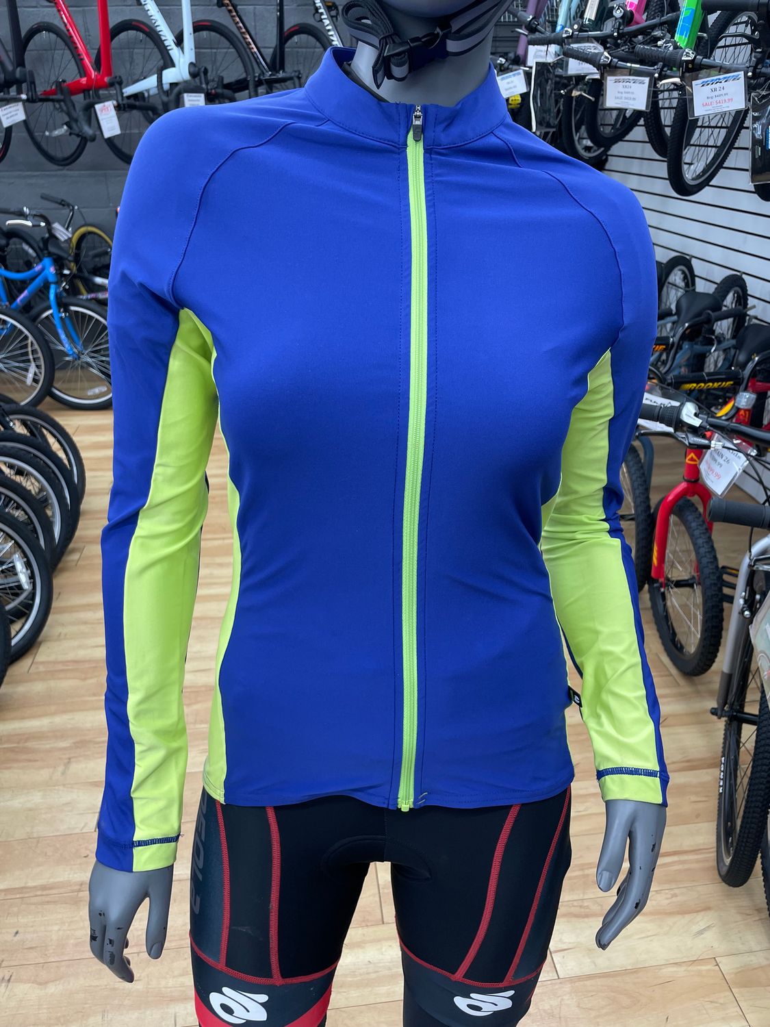 Cannondale Ladies Prelude Longsleeve Jersey Small **SALE** Reg. $95.00