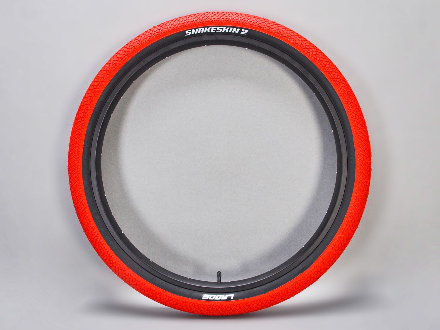 MafiaBikes Snakeskin 2 Tire - Red / Black (27.5x2.5)