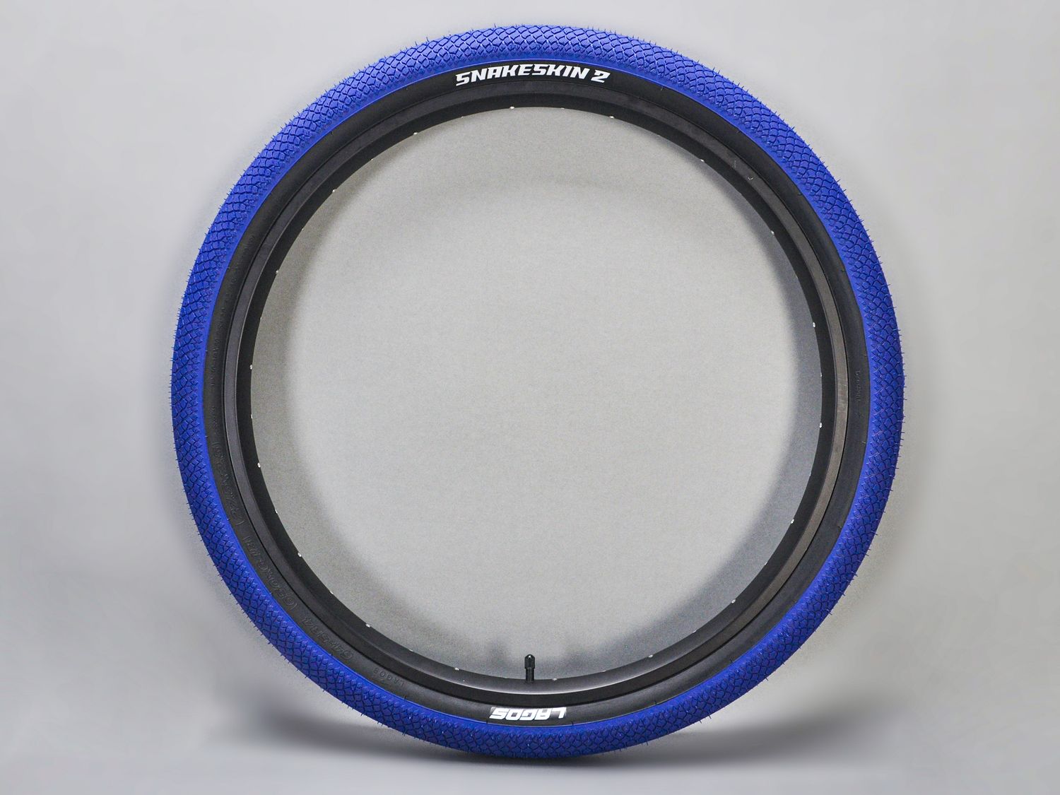 MafiaBikes Snakeskin 2 Tire - Blue / Black (26x2.5)