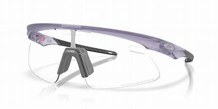 Oakley RSLV Lite Sunglasses - Matte Transparent Lilac / Photochromatic