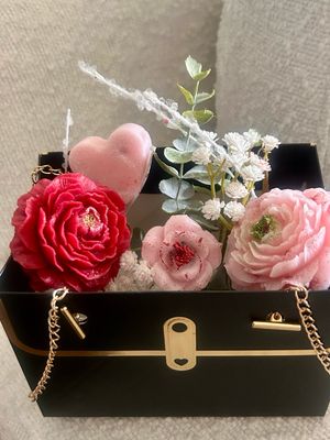Purse Full Of Flowers Wax Melt