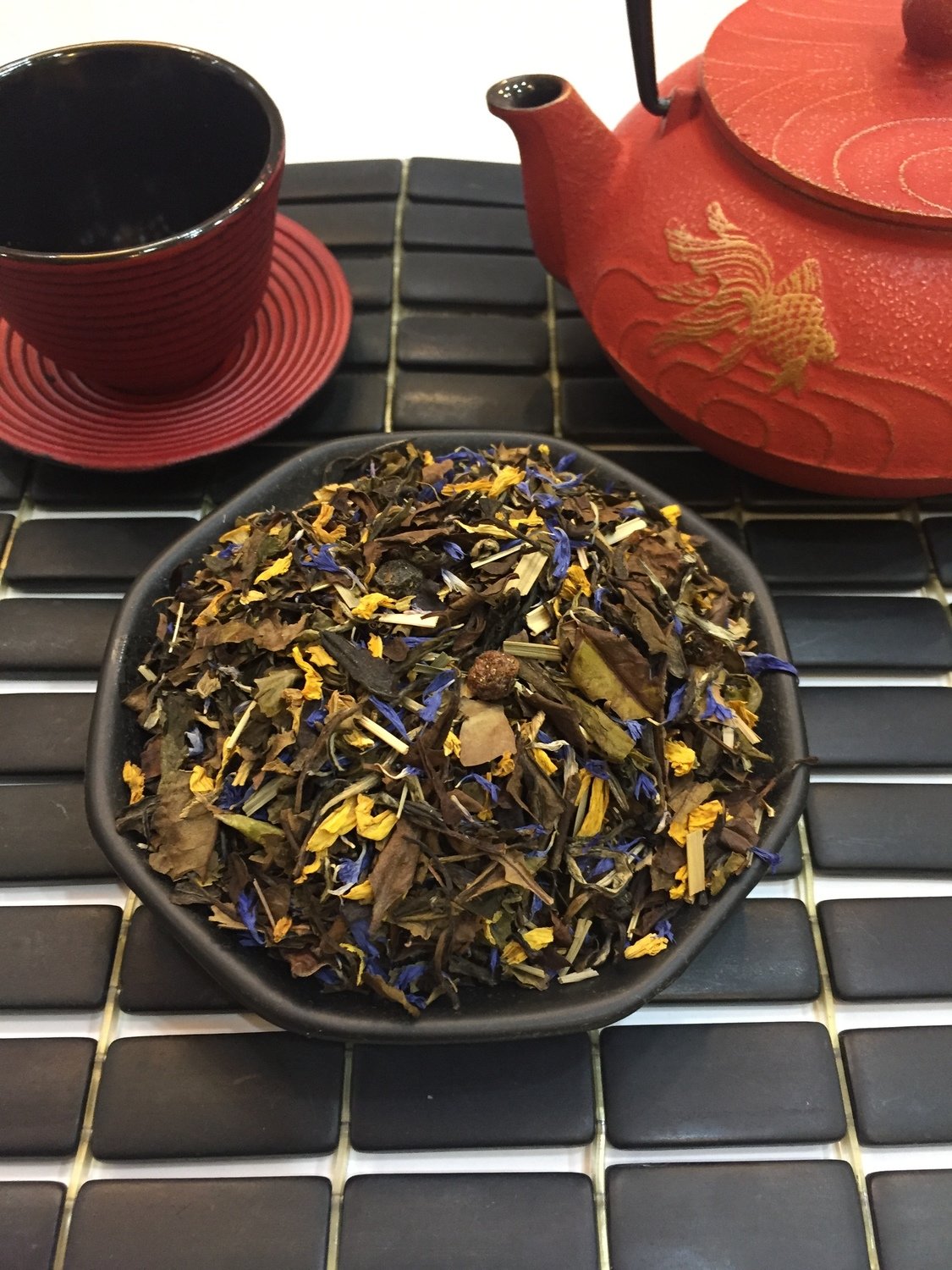 WHITE TEA &quot; CHINA CHAMPAGNE CASSIS &quot;