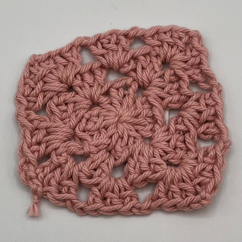 Kathryn Feldmann, Pink crochet coaster