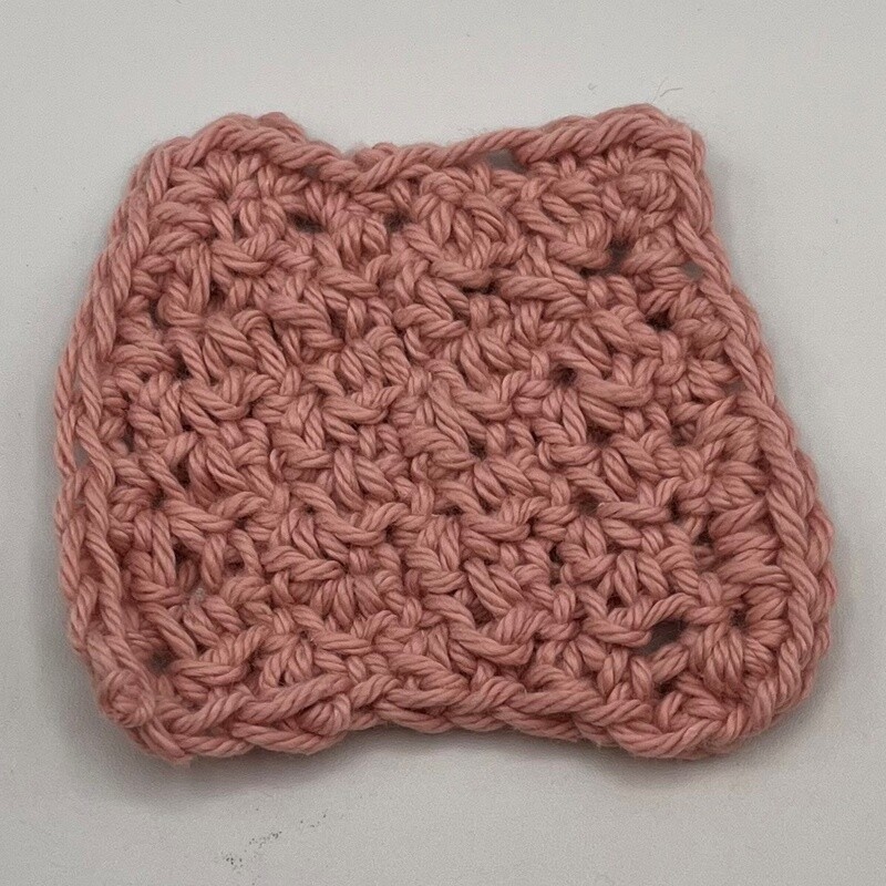 Kathryn Feldmann, Pink square crochet coaster