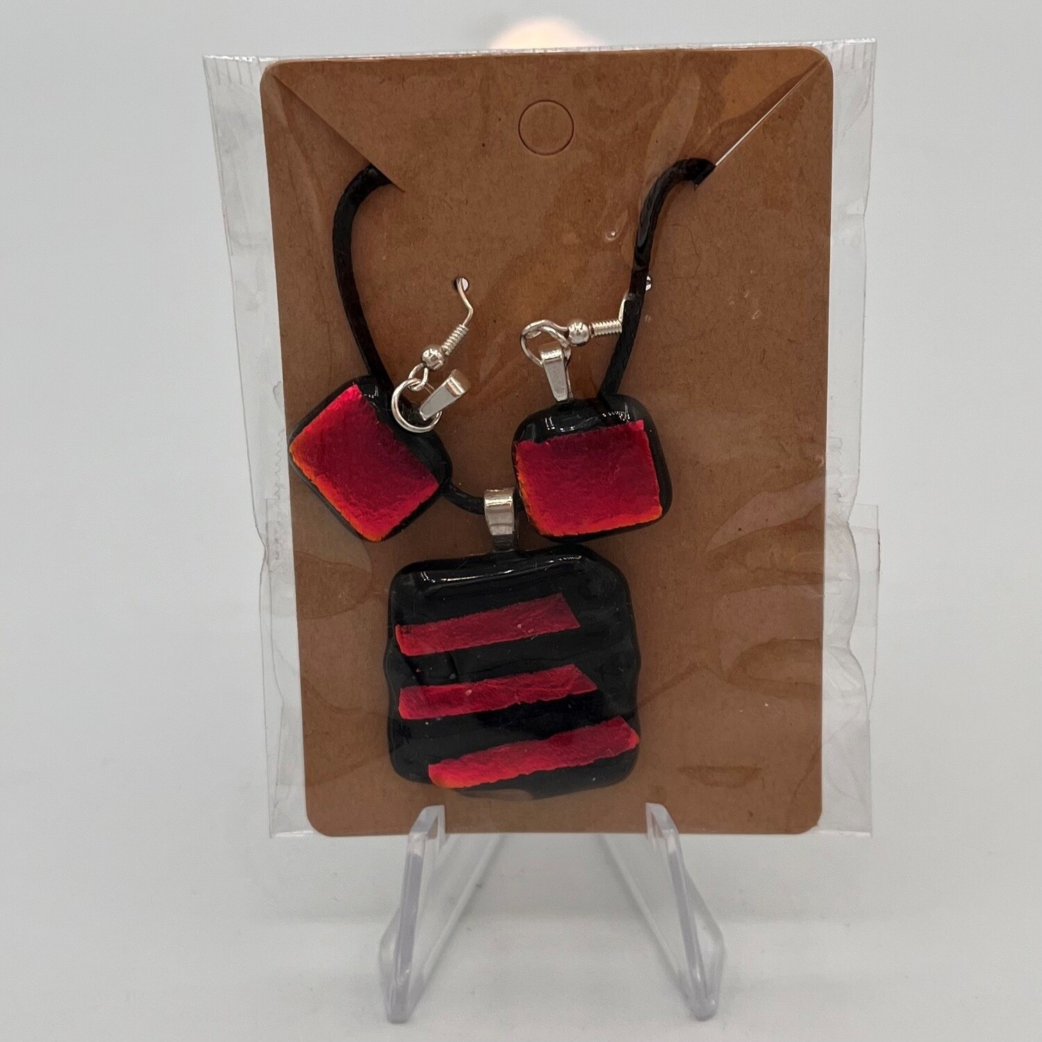 Liz Pfeiffer, Red and black earrings and pendant set