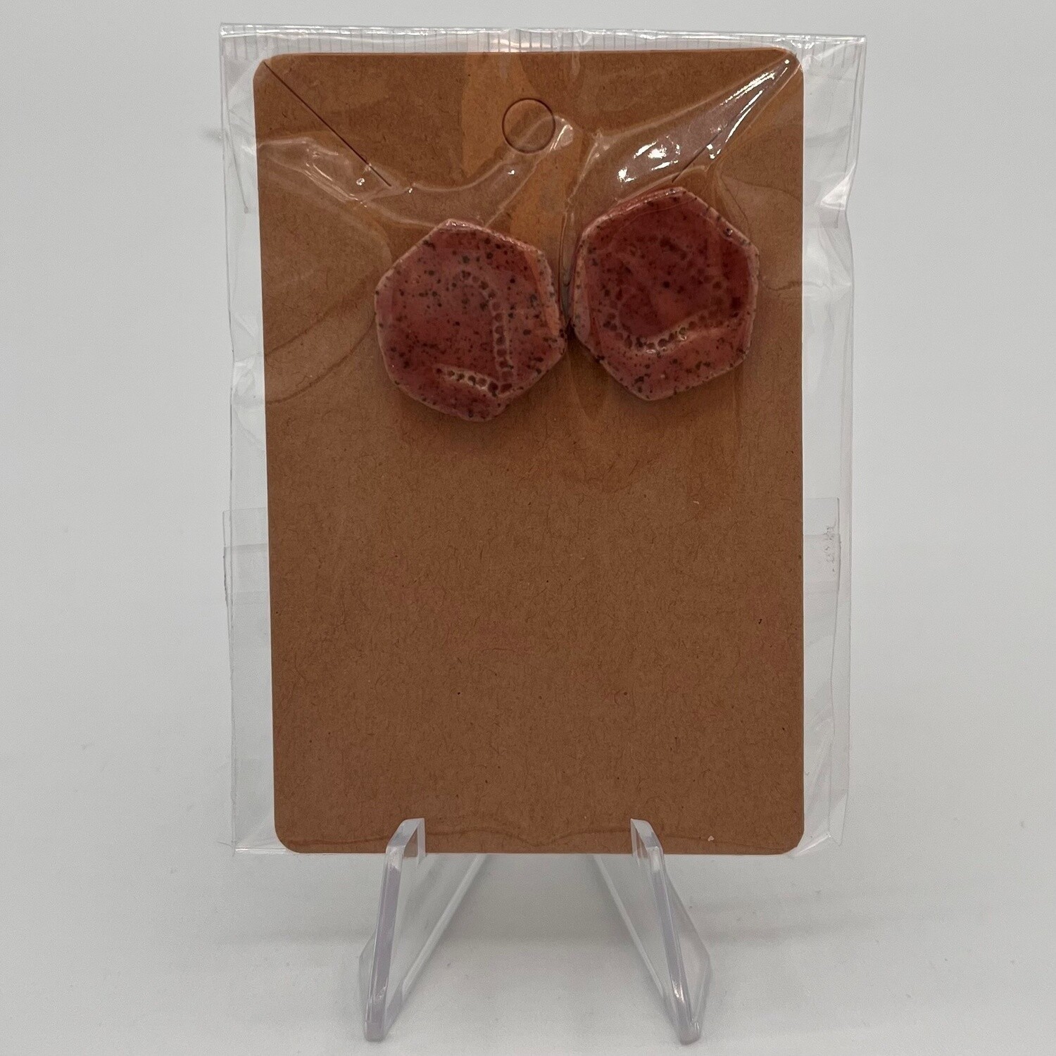 Tammy McCammon., Pink hexagon heart-engraved earrings