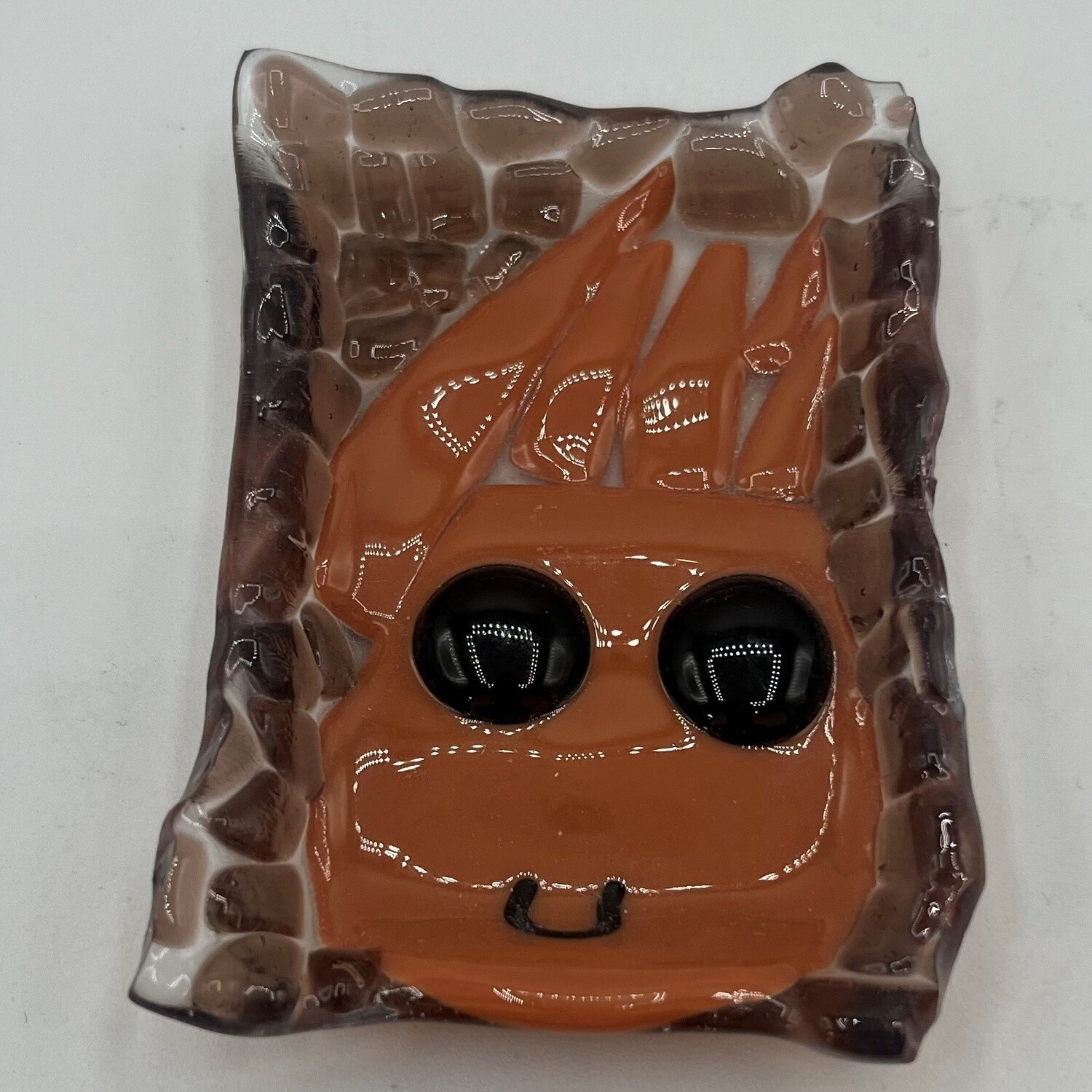 Mary Phifer, Brown monster glass soap dish