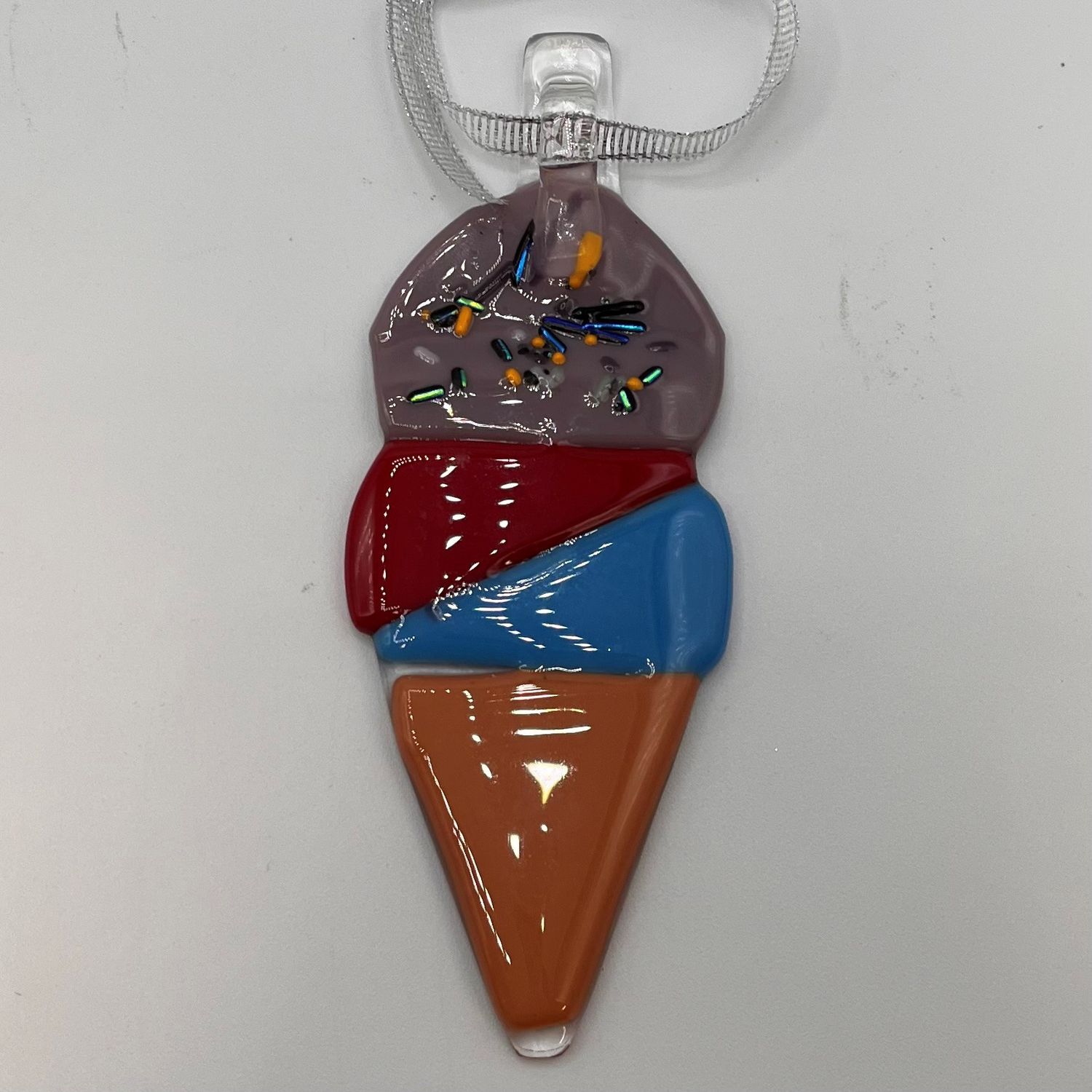 Meredith Bokeno, Berry cone glass ornament