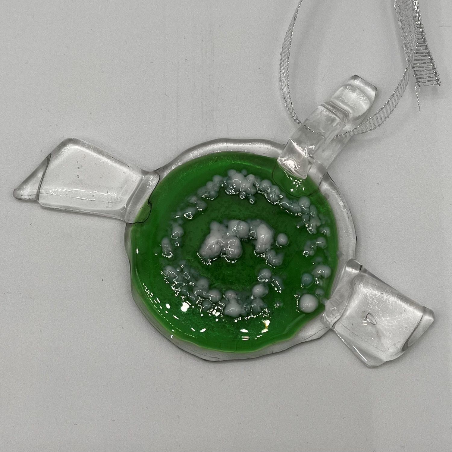 Bobbie Jo Robinson, Green candy glass ornament