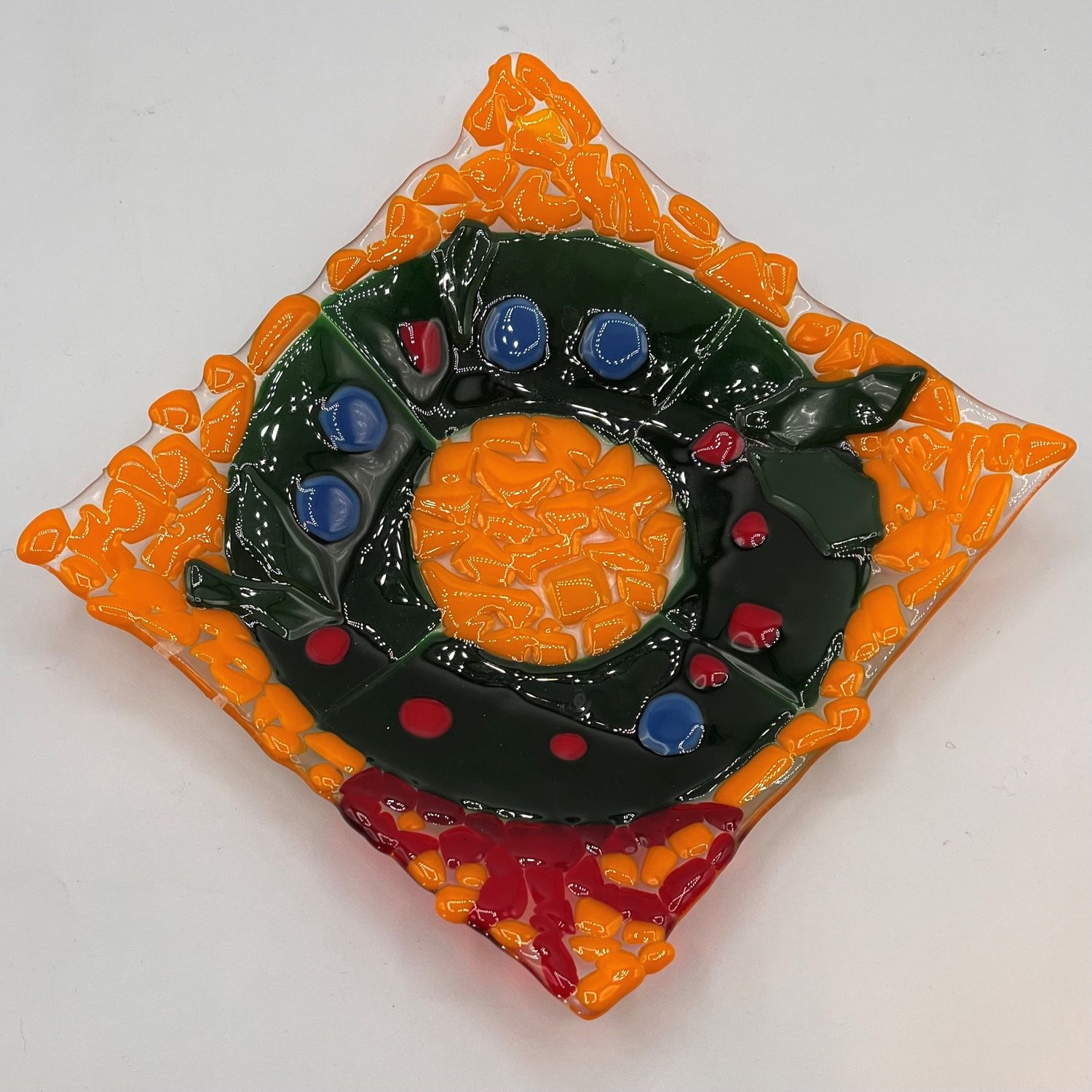 Alphonso Rowe, Wreath glass dish
